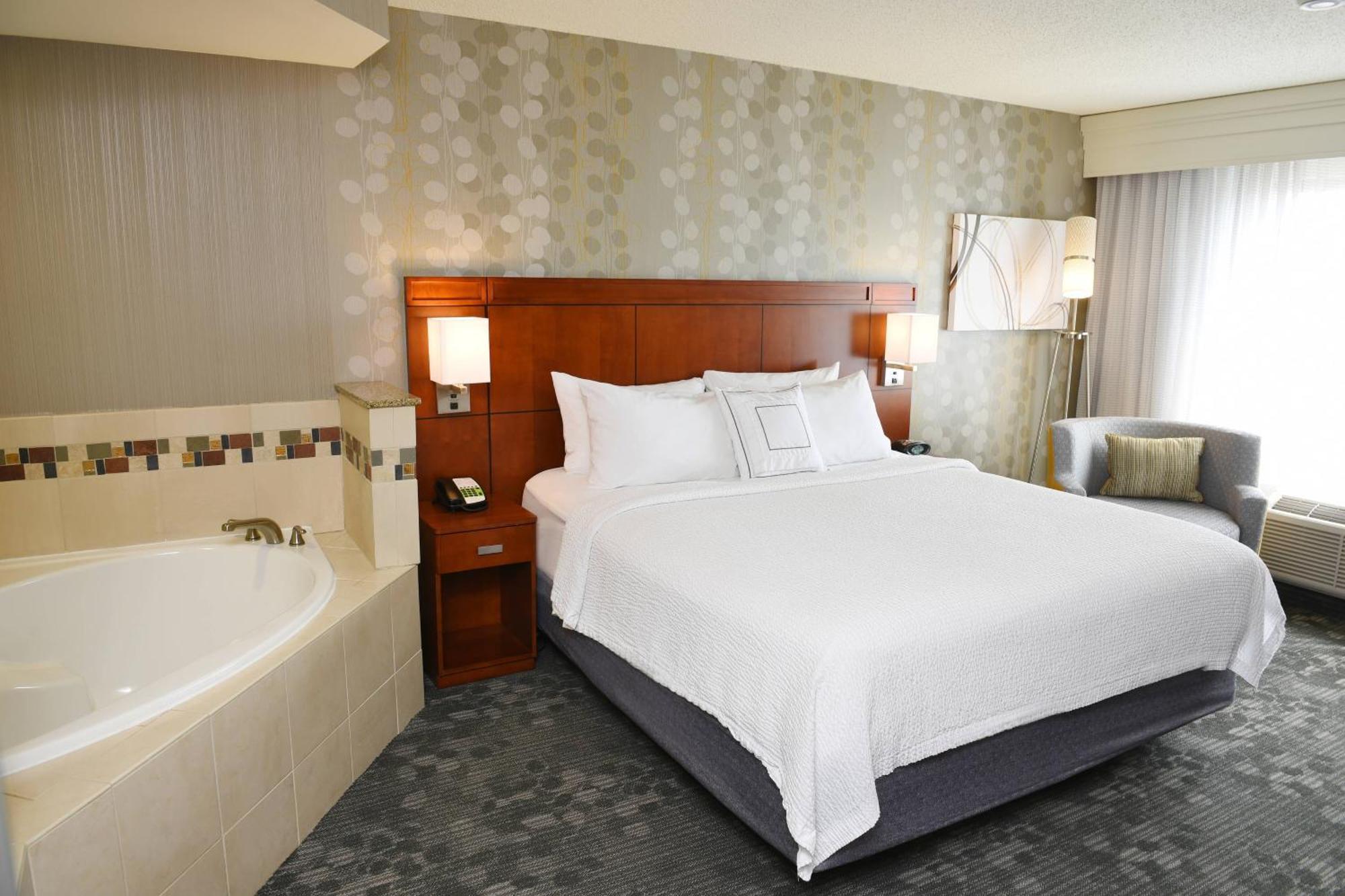 Courtyard By Marriott Sioux Falls Buitenkant foto