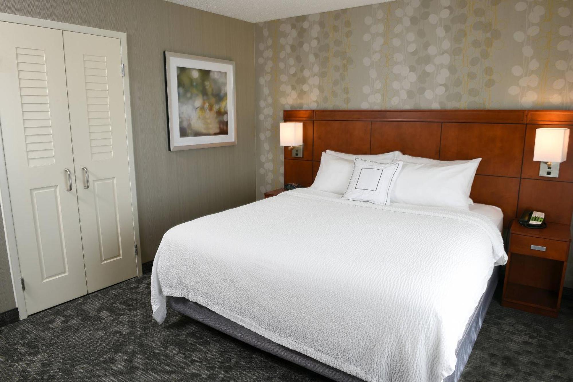 Courtyard By Marriott Sioux Falls Buitenkant foto